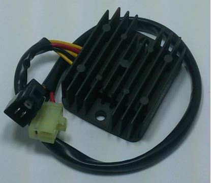 Picture of Regulator / Rectifier Suzuki VZ800 97-04, VX800 90-96