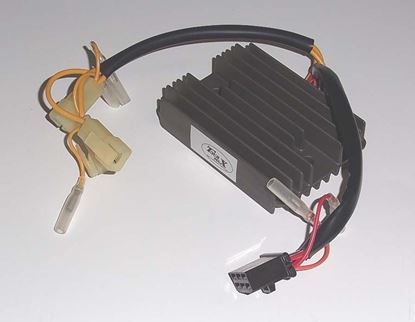 Picture of TourMax Regulator / Rectifier Suzuki GV1400 8 Wires 86-88 RGU-302