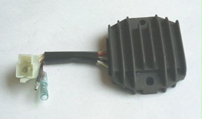 Picture of Regulator/Rectifier for 2005 Yamaha SR 400 (Front Disc & Rear Drum)